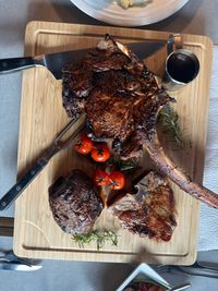 Tomahawk Steak T-Bone Steak Chateaubriand